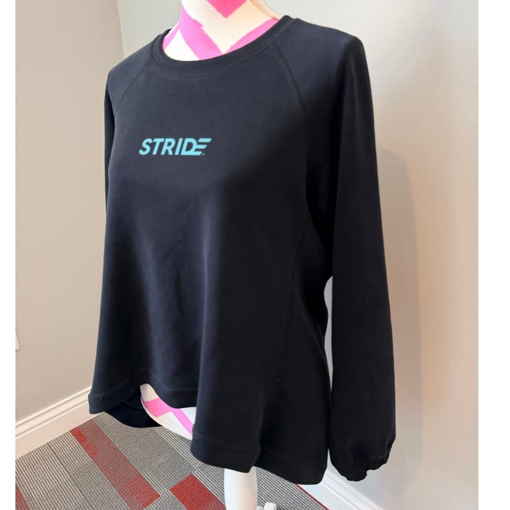 NUX Active Stride Sleek Sweat Sweatshirt Women's Black High-Low Hem Crew Neck